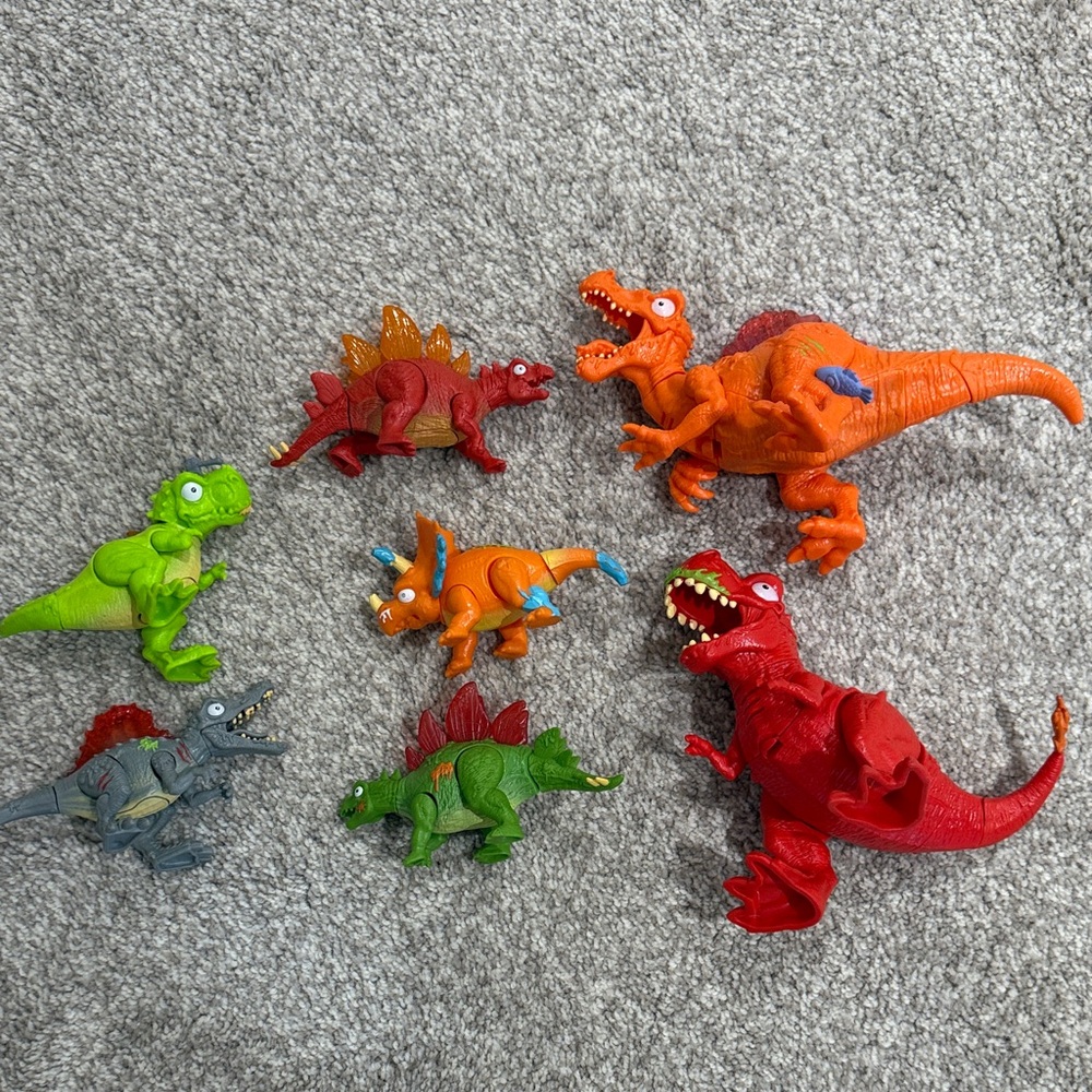 Zuru smashers dinosaur bundle